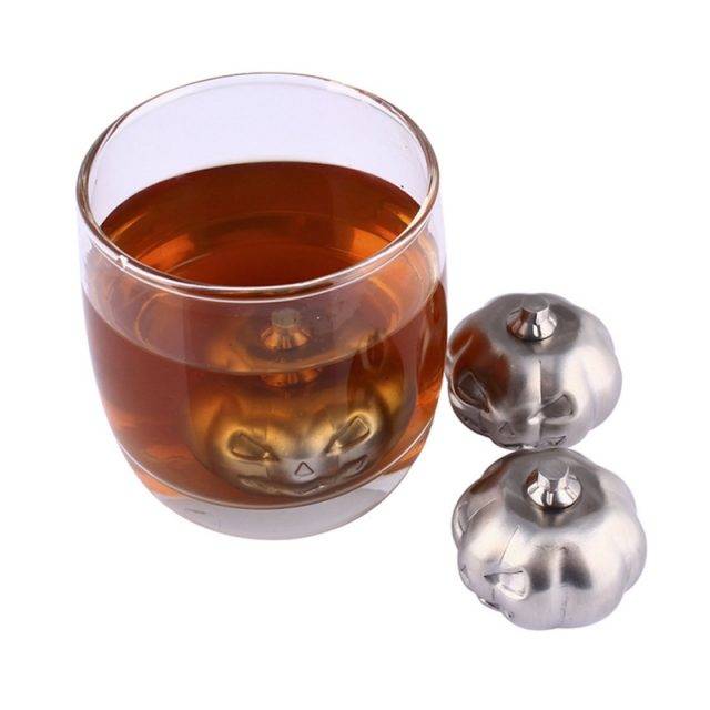 Kettlebell Whiskey Ice Cube - Makes Kettlebell shaped Ice Balls -- Fit –  Drink Armor